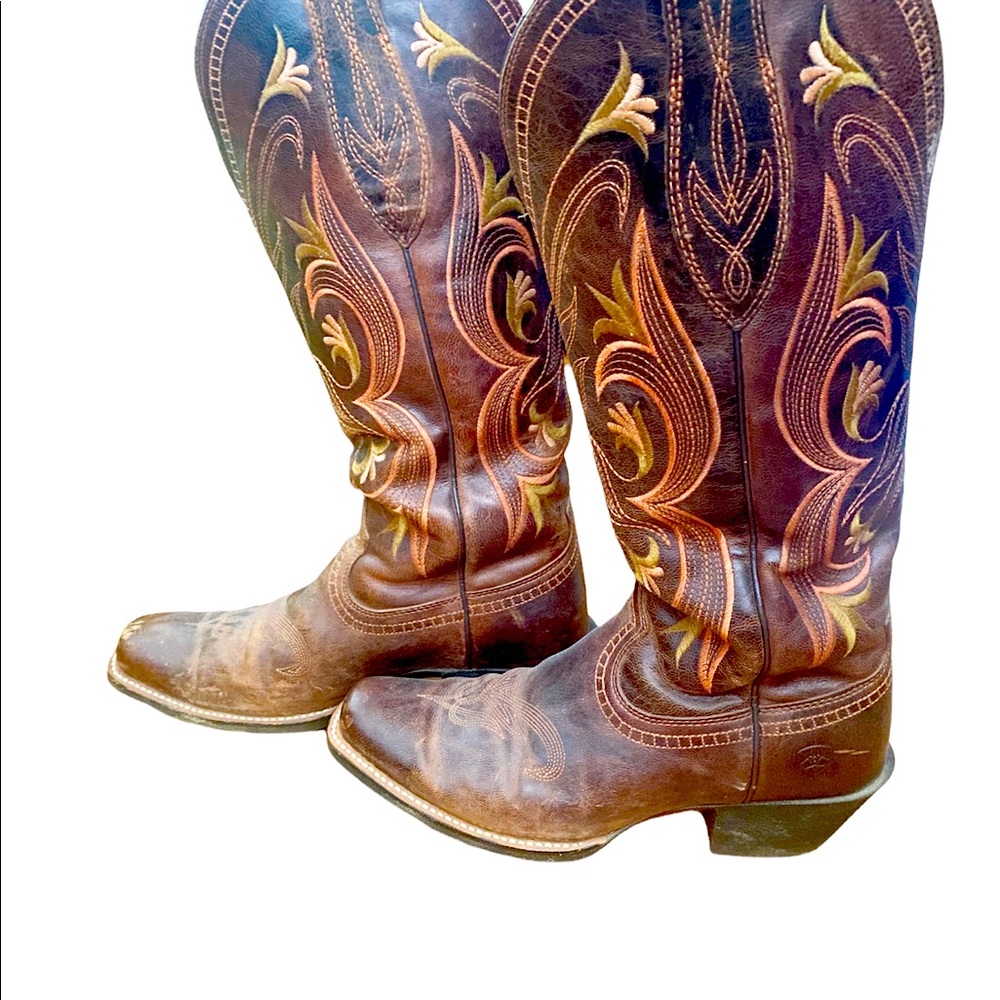 Ariat Lantana 15” tall cowboy boots brown size 7.5 (narrow toe)